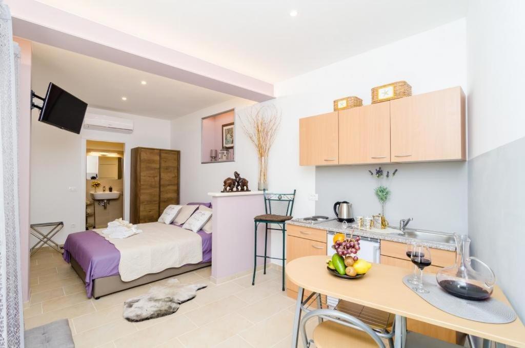 Apartment & Room Lady O دوبروفينك المظهر الخارجي الصورة